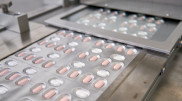 Первая страна в Азии одобрила COVID-таблетки от Pfizer