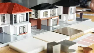 Министр Атамкулов пообещал снижение цен на жилье