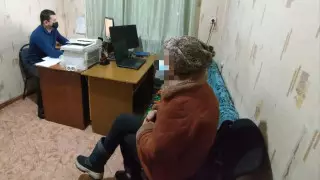 Женщина забыла свой адрес и поселилась у теплотрассы в ВКО