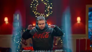 "Магию новогоднего момента" подготовила к праздникам Coca-Сola Kazakhstan