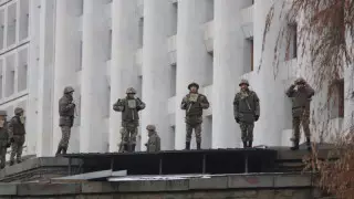 Токаев о борьбе с террористами: Мною дан приказ открывать огонь на поражение