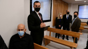 Два экс-премьера Израиля встретились в суде