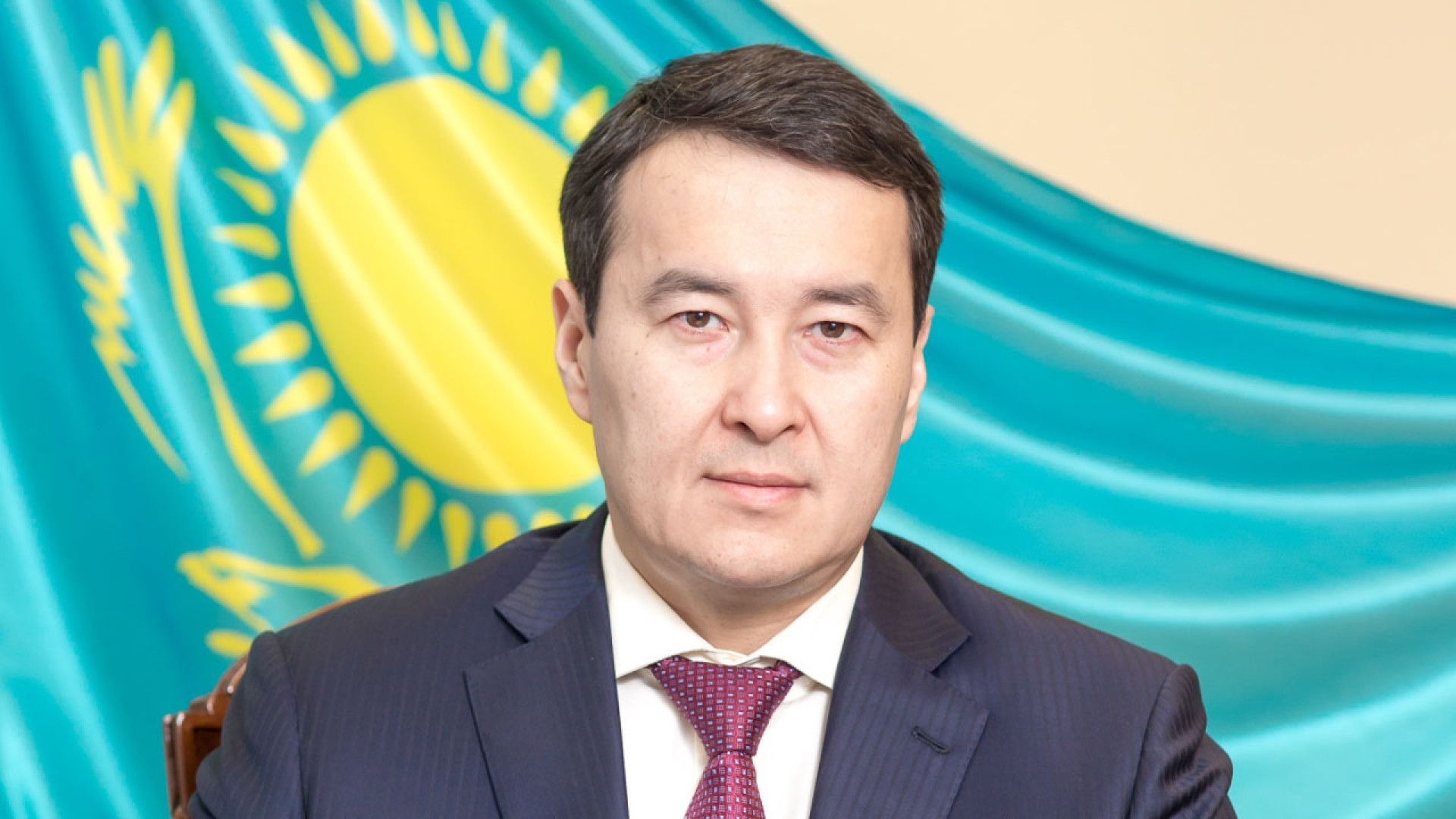 Бектенов премьер министр. Токаев и премьер-министр Казахстана. Премьер министр Казахстана 2022.