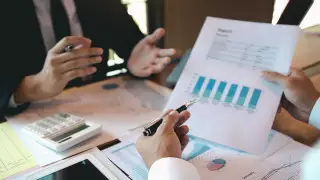 Налоговые и таможенные проверки приостановили в Казахстане