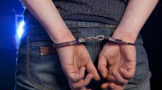 Парень пытался сбросить возлюбленную с 14-го этажа в Нур-Султане