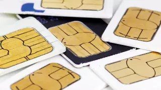 Как часто надо менять SIM-карту, рассказал эксперт