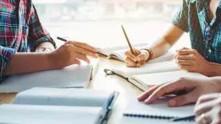 Гранты на технические специальности для регионов выделит "Сәтті Жұлдыз"