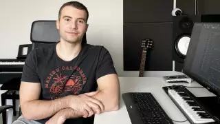 Қазақстандық музыкант Голливуд трейлерлеріне әуен жазып жүр