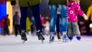 В федерации отреагировали на скандал с тренером сборной Казахстана по фигурному катанию и мамой Дениса Тена