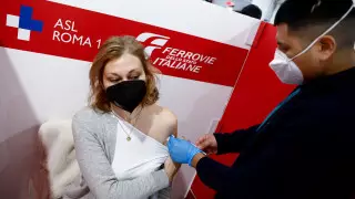 Штраф за отказ от вакцинации ввели в Италии