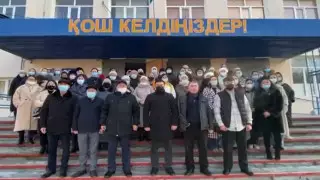 Учителя выступили против передачи школ Жанаозена в частные руки
