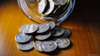 Как копить при маленькой зарплате - советы экспертов