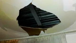 В очередной новостройке Усть-Каменогорска обрушился потолок в квартире