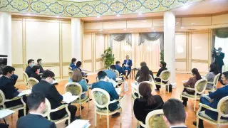 "Новый Казахстан" обсудили члены Клуба молодых экспертов при Сенате