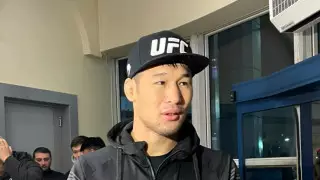 Шавката Рахмонова встретили овациями в аэропорту Алматы