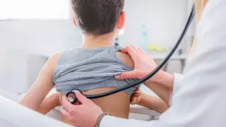 Как протекает "омикрон" у казахстанских детей, рассказала врач