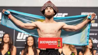 Изменилось время начала третьего боя Морозова в UFC