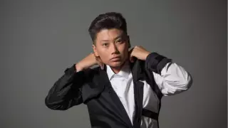 Экскаваторщик из Алматы развернул всех наставников на "Голосе Украины"