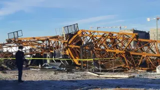 В МЧС рассказали подробности падения башенного крана в Нур-Султане