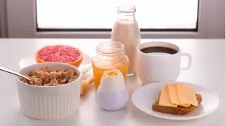 Эксперты предупредили об опасности постоянного пропуска завтрака