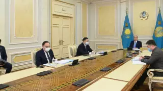 Токаев инвесторам: "Январский кризис не повлиял на соблюдение Казахстаном обязательств"