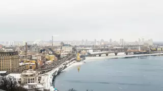 Казахстанским авиакомпаниям запретили летать над Украиной