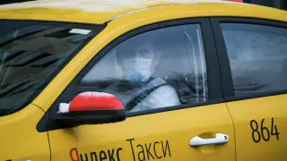 Расследование в отношении "Яндекс.Такси": компанию оштрафовали