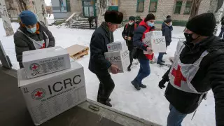 Красный Крест призвал к защите гражданского населения Украины