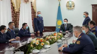 "Установить всех преступников и провокаторов". Токаев дал поручения новому главе МВД Ахметжанову