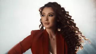 Актриса Алия Телебарисова рассказала о своей фамилии