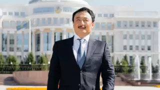 Ақын Аманжол Әлтай Парламент мәжілісі депутаты болып сайланады