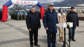Андрей Суховецкий (в центре). Фото ©РИА Новости