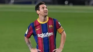 Куман усомнился в официальной версии причины ухода Месси из "Барселоны"