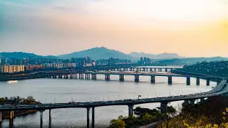 Южная Корея прекратит транзакции с Центробанком России