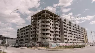 Люди в растерянности, ситуация непредсказуемая - эксперты о рынке жилья