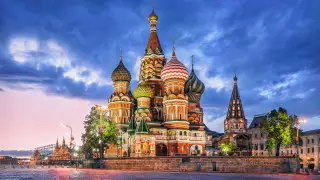 "Эйр Астана" и Fly Arystan приостановили некоторые рейсы в Россию