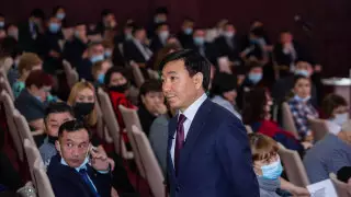 Аким Усть-Каменогорска провел встречу с населением в новом формате