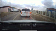 Авто сбило ребенка на пешеходе в Мангистау. ДТП попало на видео