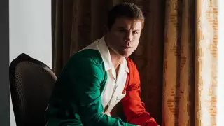 Казахстанский боксер начал тренироваться с Канело