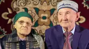 "Ему 80 лет, ей - 75". Необычную свадьбу сыграли в Шымкенте