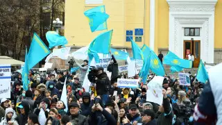 Митинг партии Amanat в Алматы собрал более 2 тысяч участников