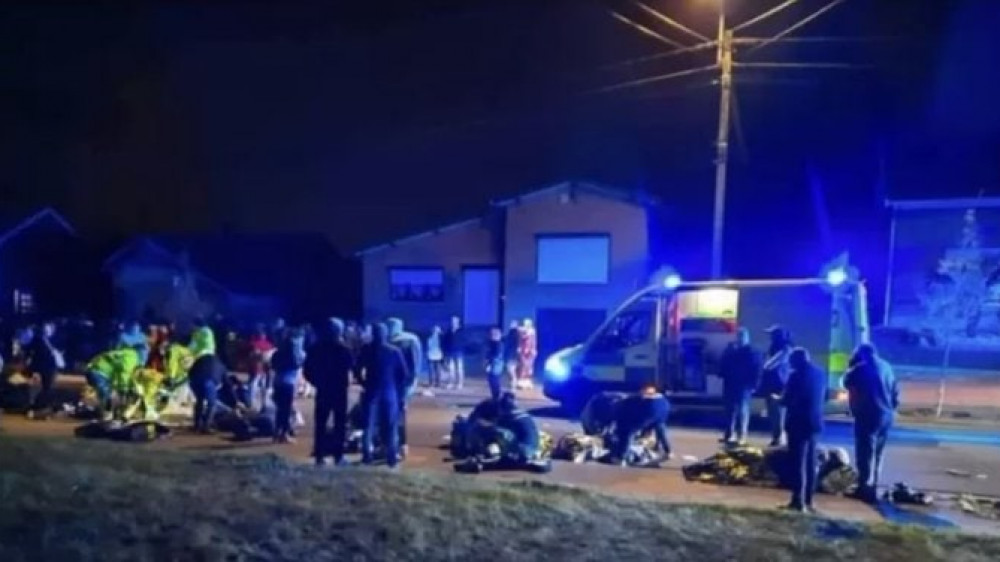 Автомобиль врезался в толпу в Бельгии. Погибли 6 человек