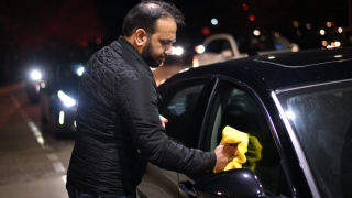 Бывший министр финансов Афганистана Халид Пайенда работает таксистом в Вашингтоне. © The Washington Post