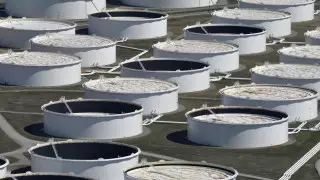 Мировые цены на нефть растут