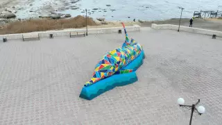 Скандал разразился вокруг арт-объекта "Осетр" на набережной Актау