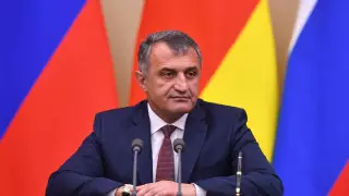 В Южной Осетии могут состояться два референдума