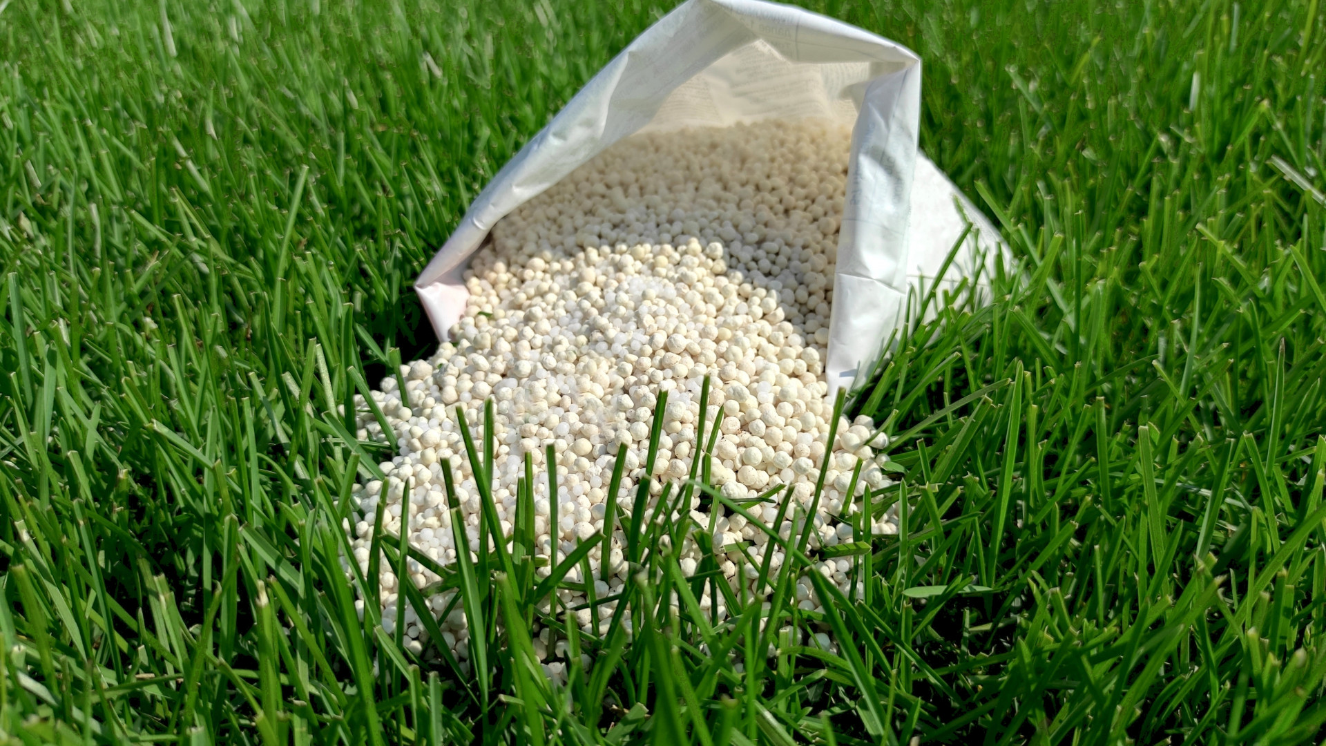 France Subsidizes Fertilizer Costs to Counter Middle East Trade Disruptions