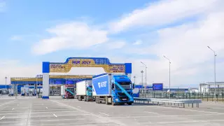 Премьер Смаилов провел заседание по ситуации на границе с Китаем