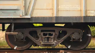 Грузовой поезд сбил насмерть женщину в Балхаше