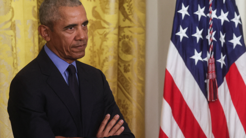 Барак Обама спустя пять лет вернулся в Белый дом: 06 апреля 2022, 20:34 -  новости на Tengrinews.kz